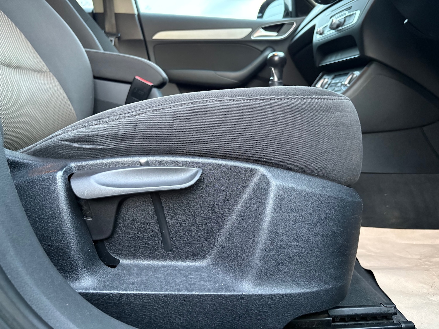 Used Audi Q3 2013 for sale - 78161479: Photo 40