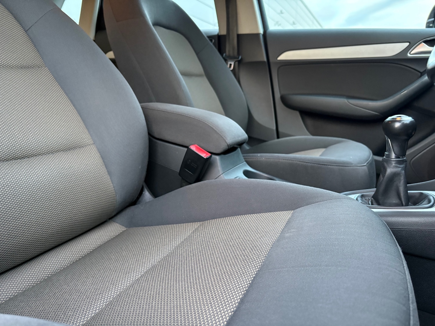 Used Audi Q3 2013 for sale - 78161479: Photo 41