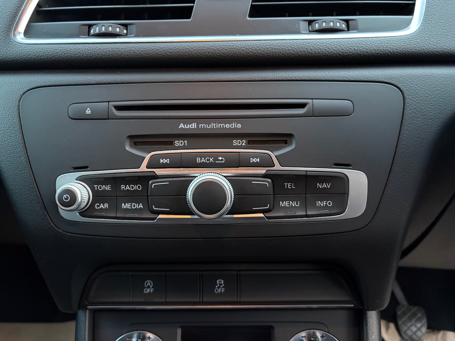 Used Audi Q3 2013 for sale - 78161479: Photo 56