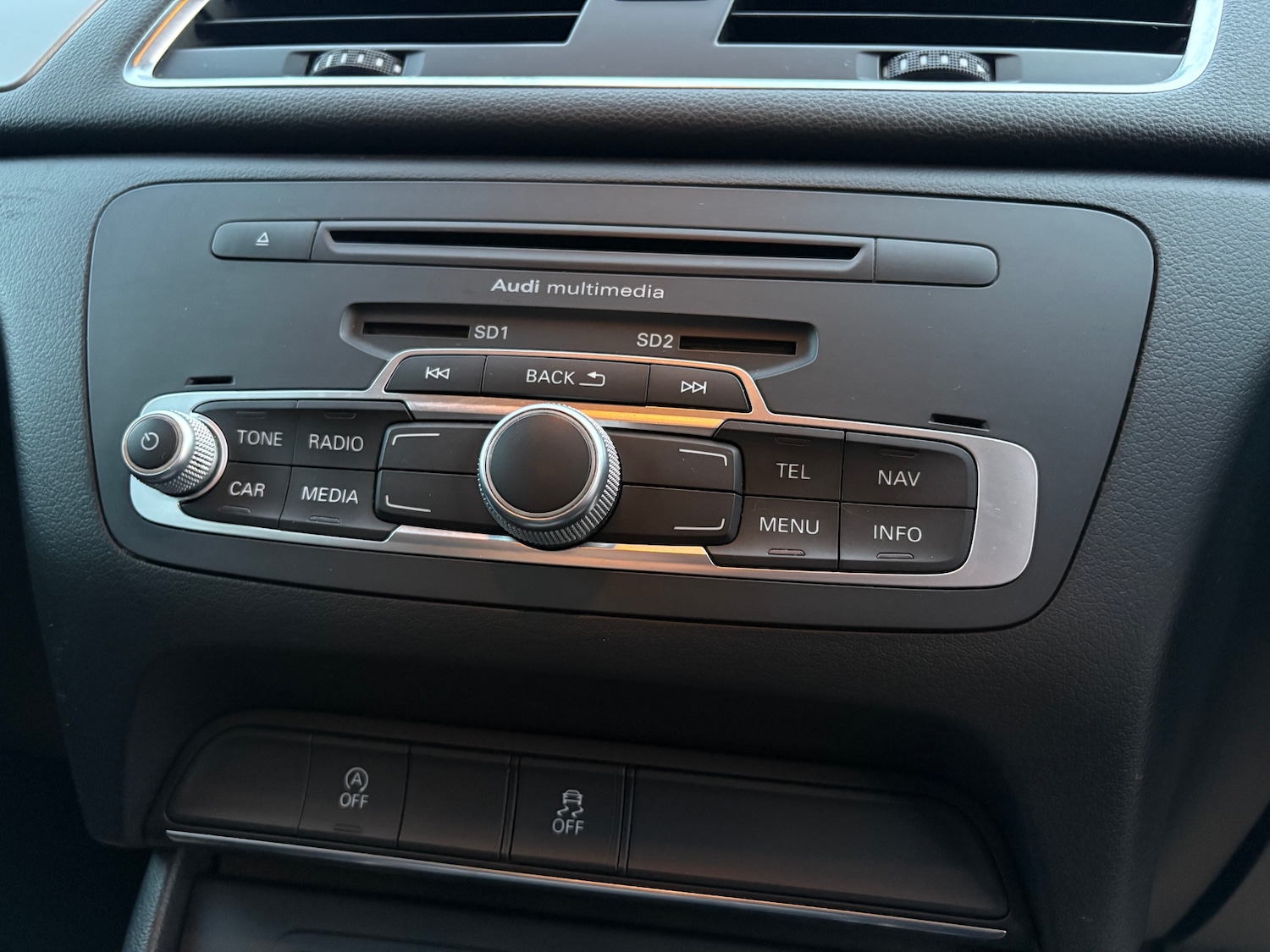 Used Audi Q3 2013 for sale - 78161479: Photo 57