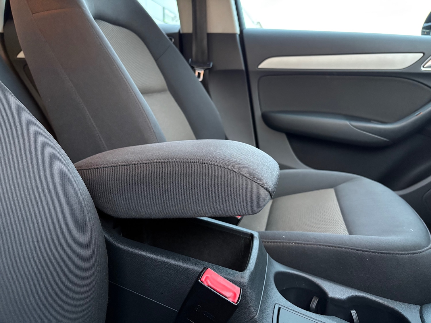 Used Audi Q3 2013 for sale - 78161479: Photo 67