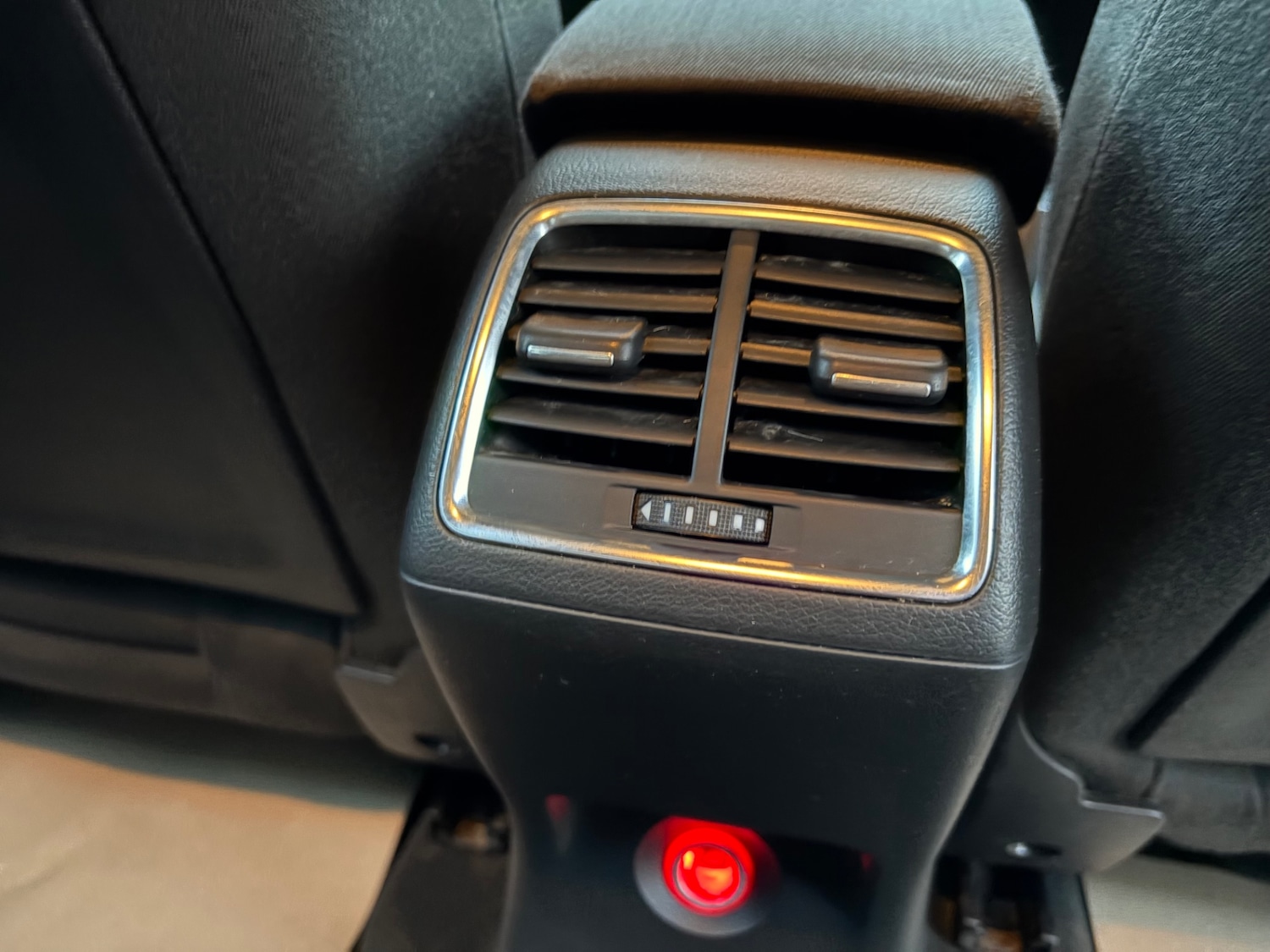 Used Audi Q3 2013 for sale - 78161479: Photo 75