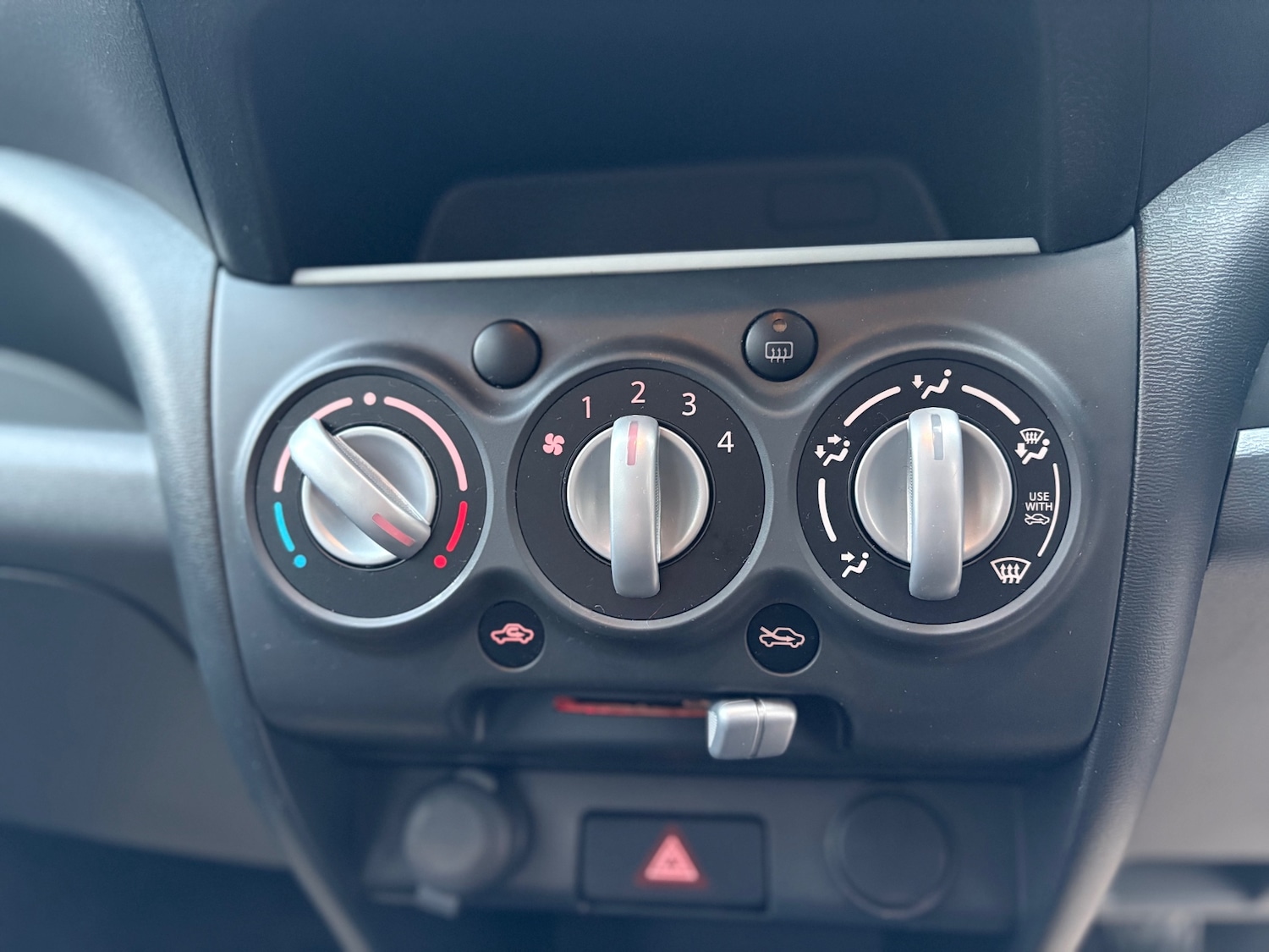 Used Suzuki Alto 2012 for sale - 77213573: Photo 41