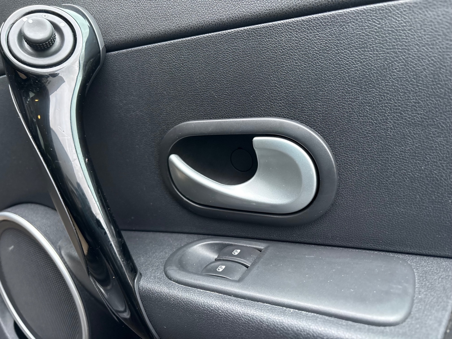 Used Renault Clio 2012 for sale - 77501151: Photo 44