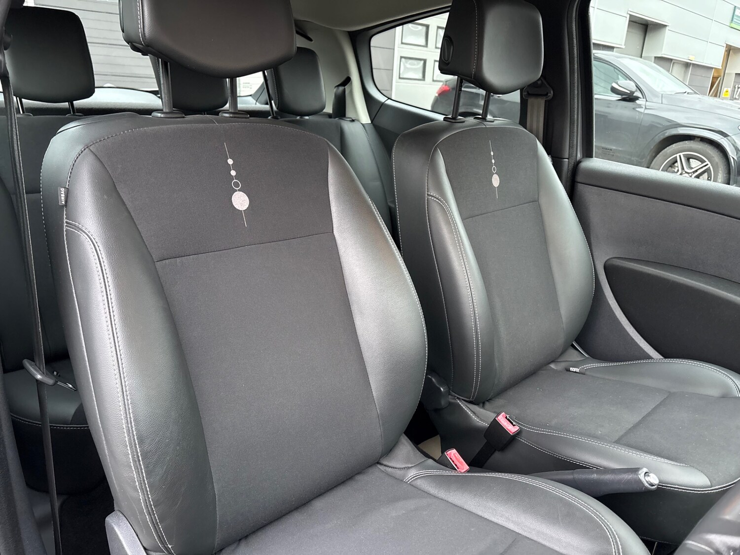 Used Renault Clio 2012 for sale - 77501151: Photo 51