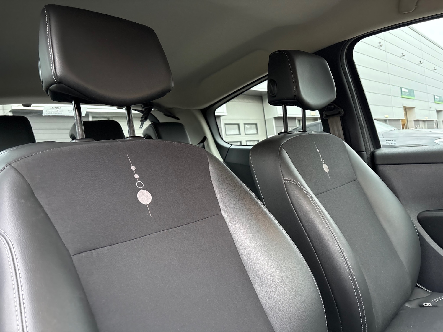 Used Renault Clio 2012 for sale - 77501151: Photo 53