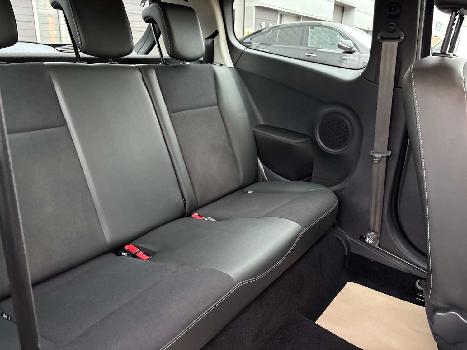 Used Renault Clio 2012 for sale - 77501151: Photo 80