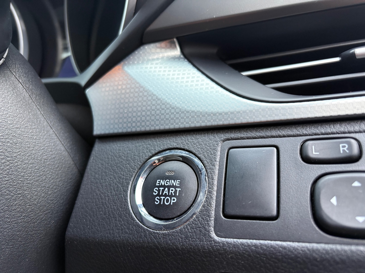 Used Toyota Avensis 2015 for sale - 77917514: Photo 47