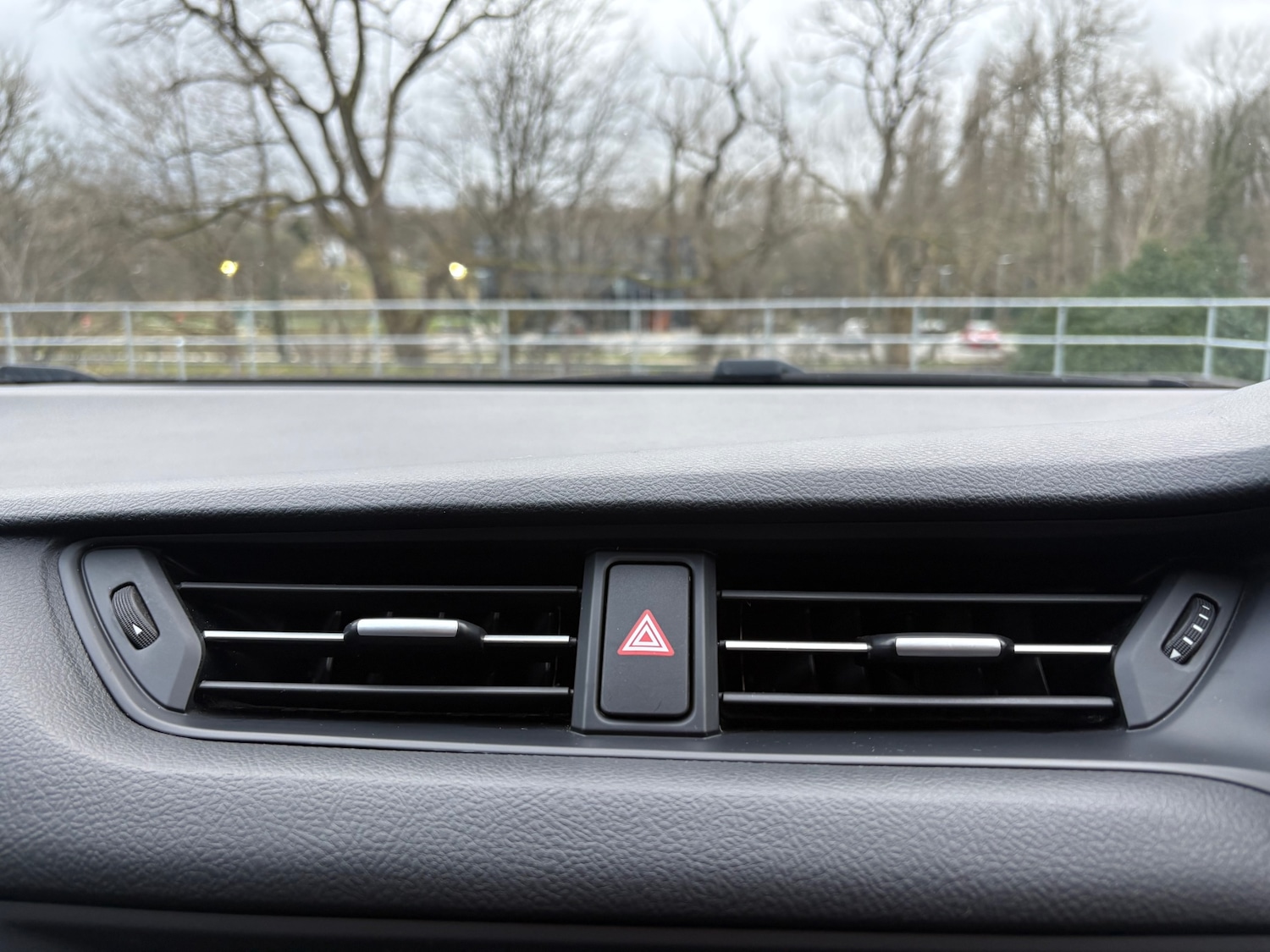 Used Toyota Avensis 2015 for sale - 77917514: Photo 56