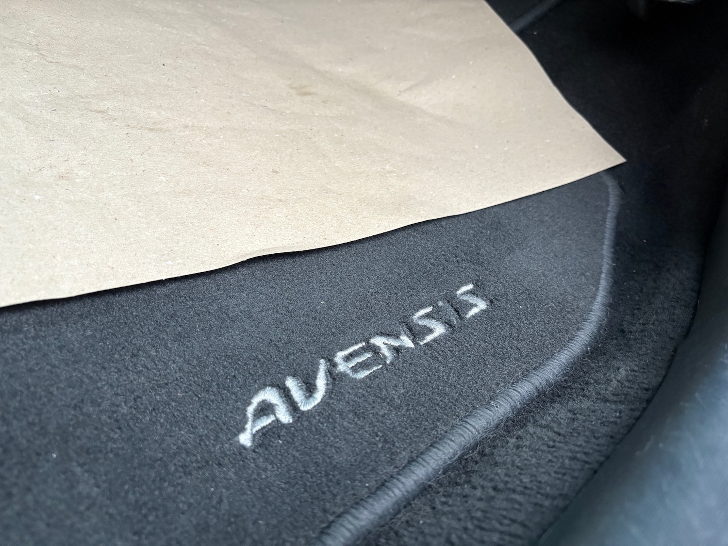 Used Toyota Avensis 2015 for sale - 77917514: Photo 65