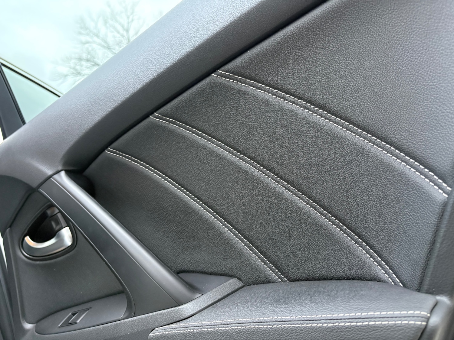 Used Toyota Avensis 2015 for sale - 77917514: Photo 66