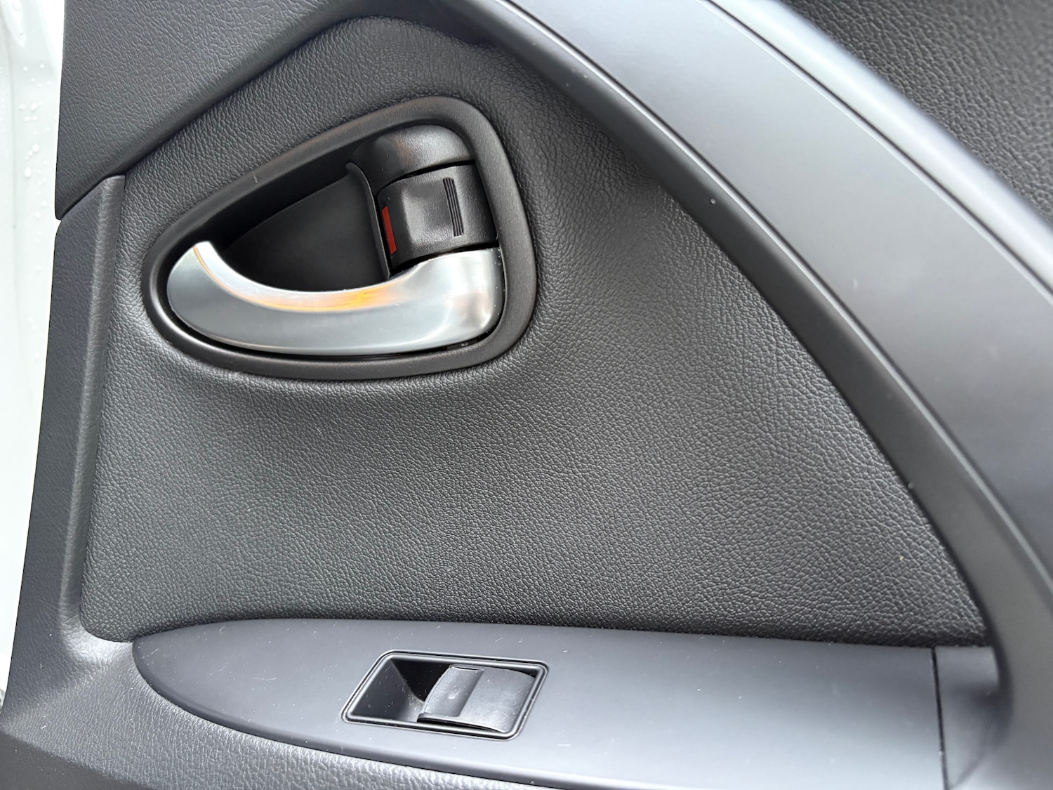 Used Toyota Avensis 2015 for sale - 77917514: Photo 67