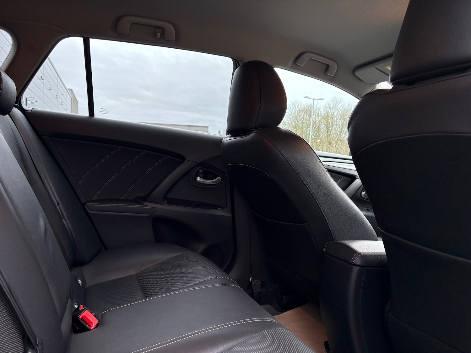 Used Toyota Avensis 2015 for sale - 77917514: Photo 71