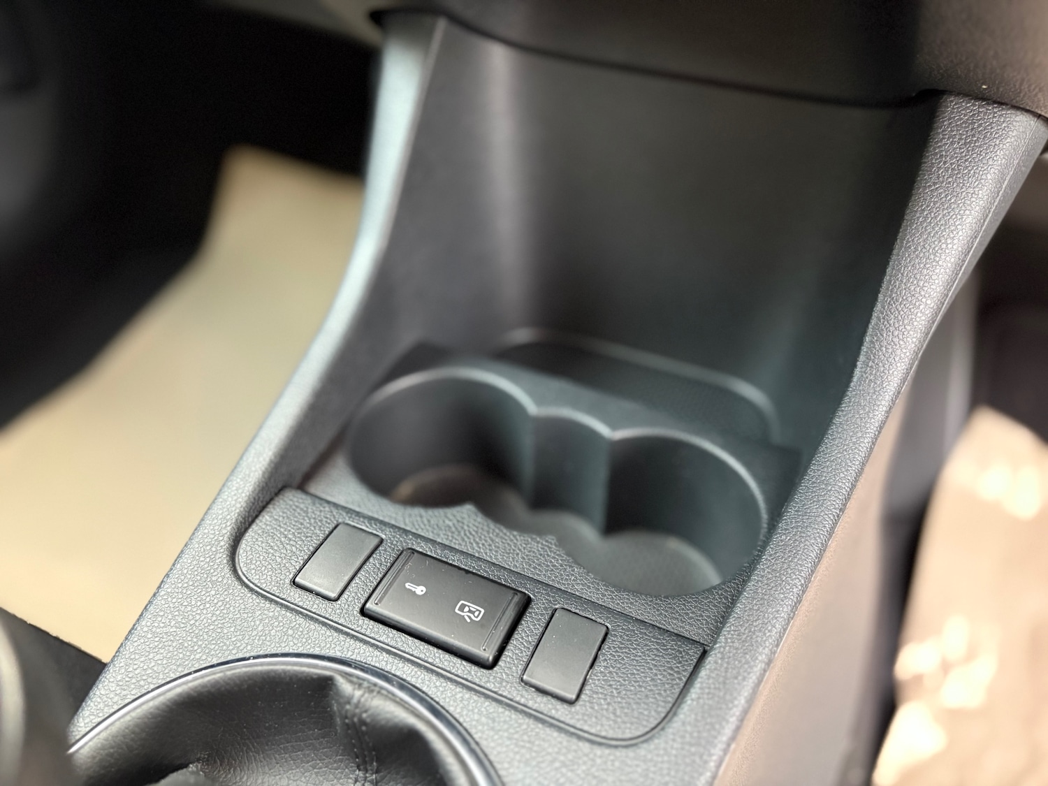 Used Skoda Fabia 2013 for sale - 77208739: Photo 45