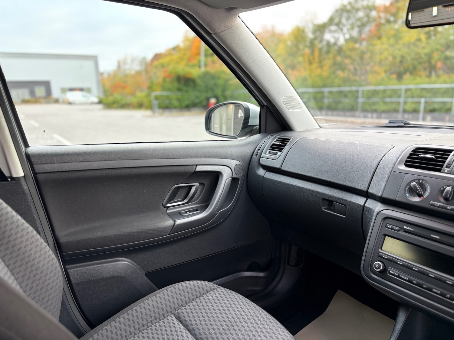 Used Skoda Fabia 2013 for sale - 77208739: Photo 47