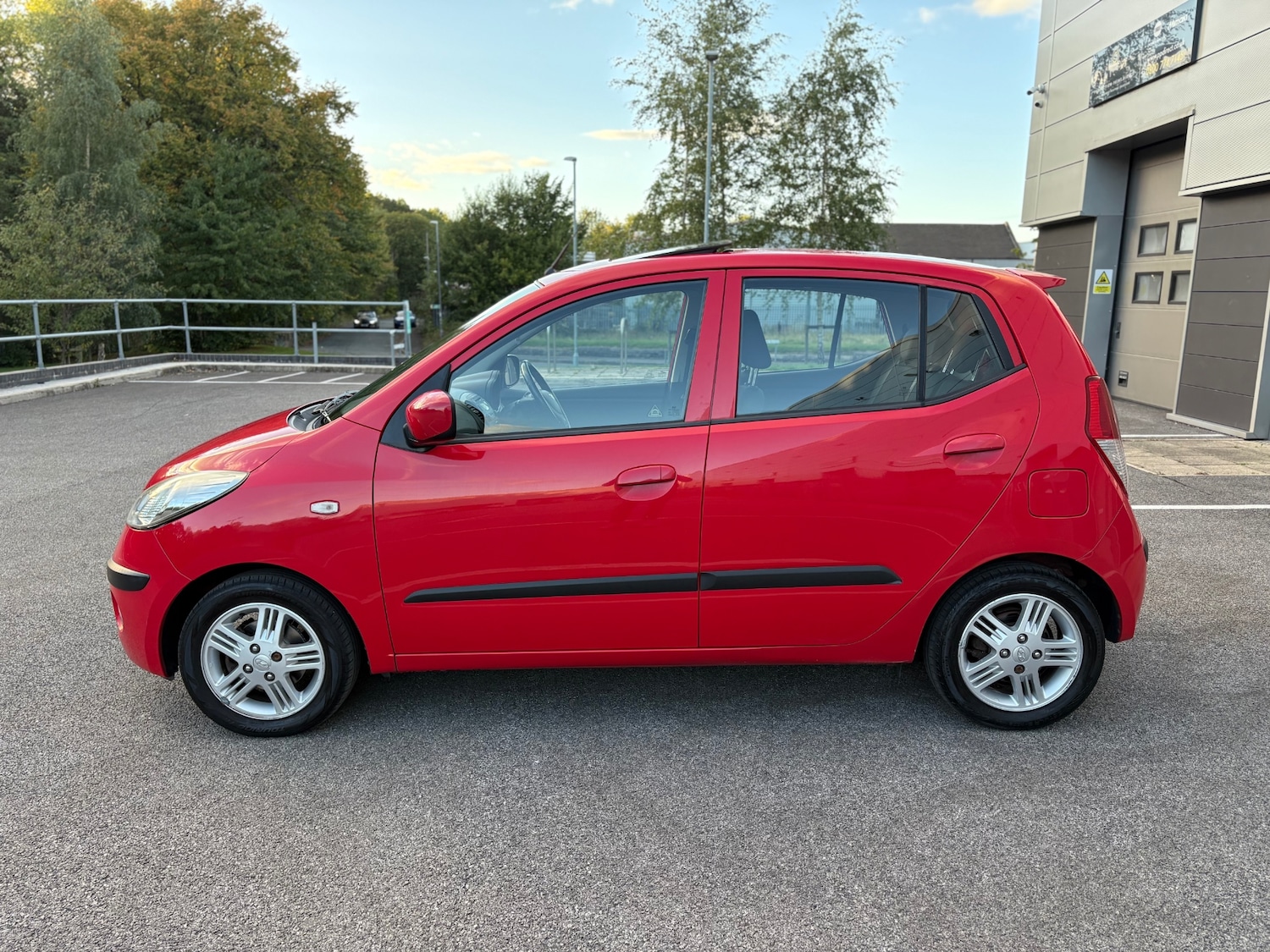 Used Hyundai i10 2010 for sale - 77213539: Photo 14