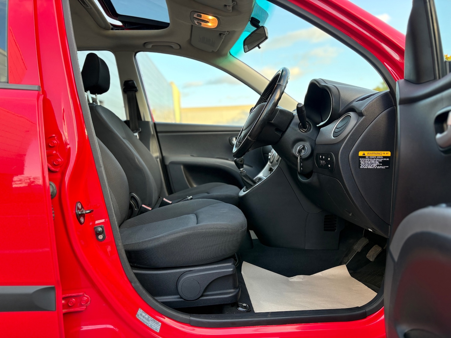 Used Hyundai i10 2010 for sale - 77213539: Photo 32