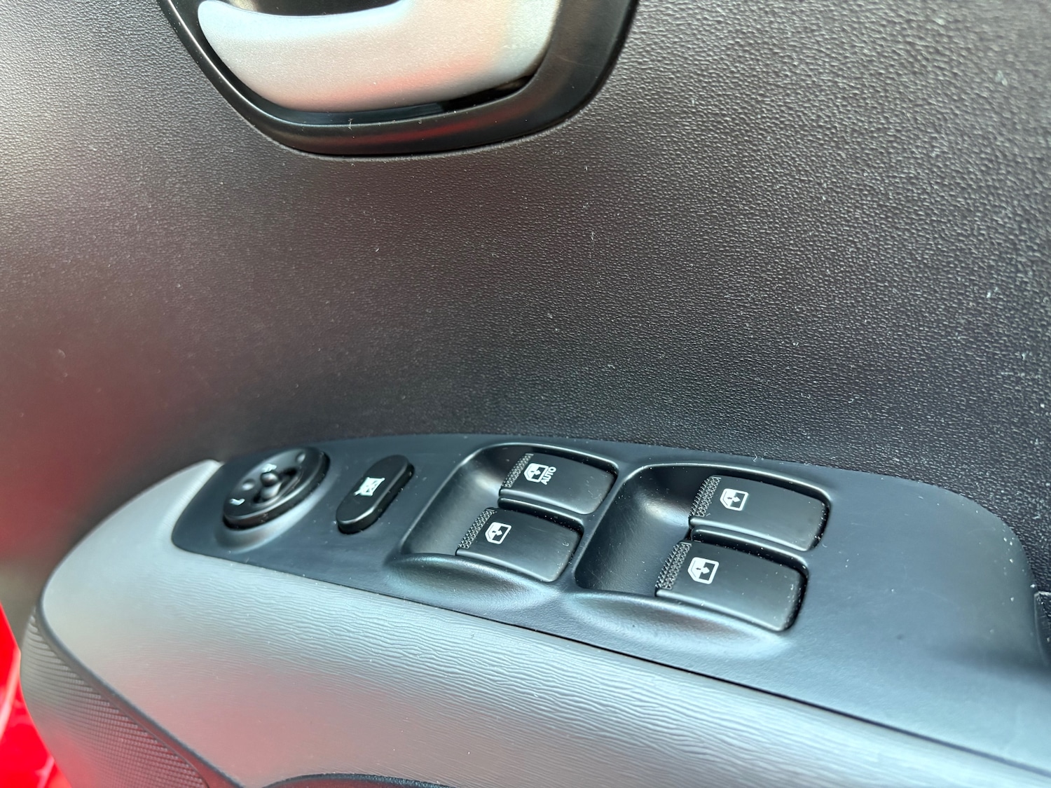 Used Hyundai i10 2010 for sale - 77213539: Photo 33