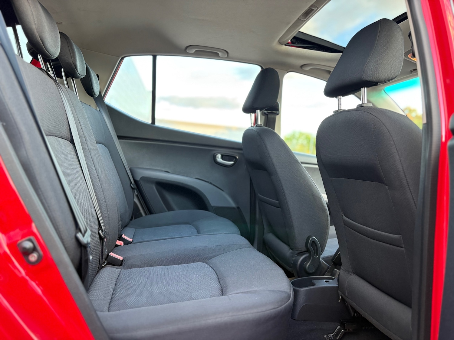 Used Hyundai i10 2010 for sale - 77213539: Photo 55