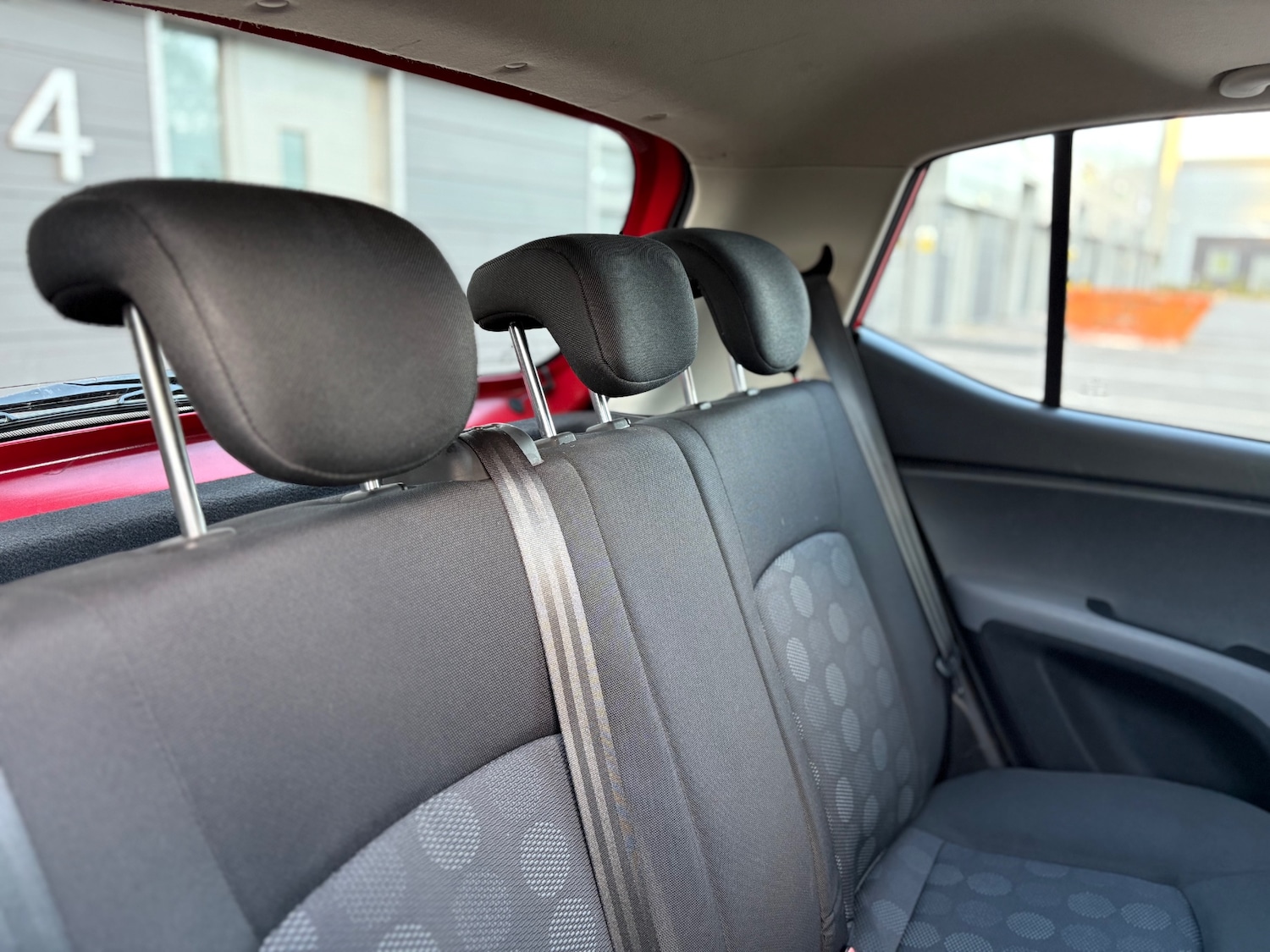 Used Hyundai i10 2010 for sale - 77213539: Photo 58