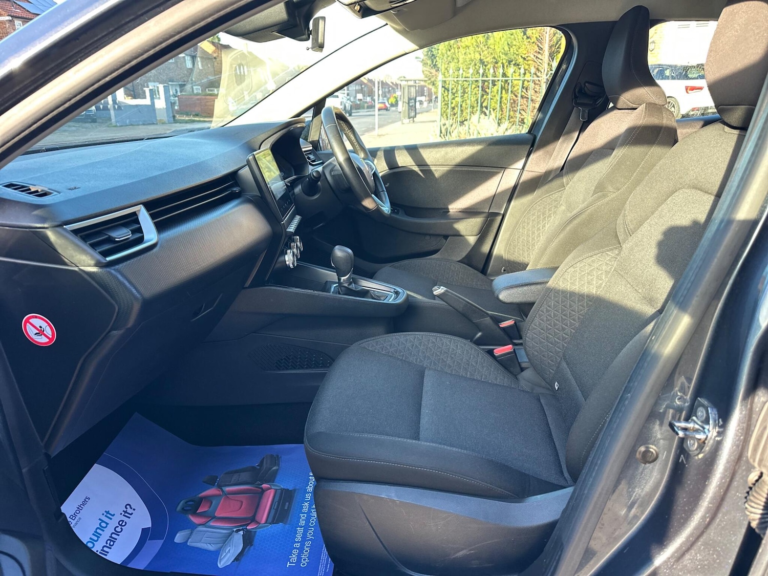 Used Renault Clio 2022 for sale - 76997191: Photo 29