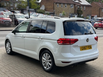 Used Volkswagen Touran 2017 for sale - 78548592: Photo