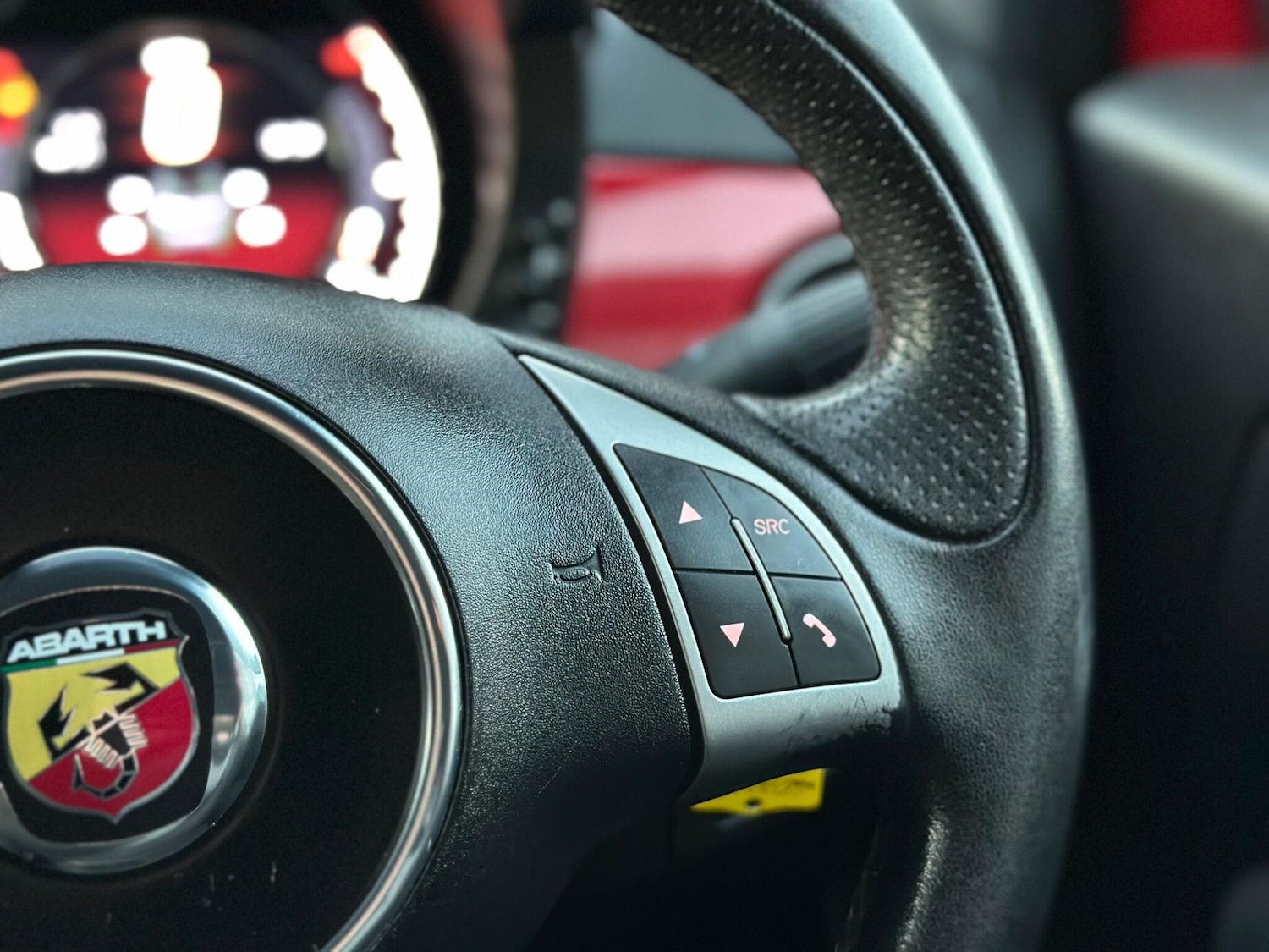 Used Abarth 595 2015 for sale - 76657320: Photo 22