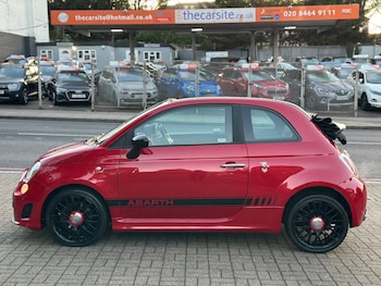 Used Abarth 595 2015 for sale - 76657320: Photo