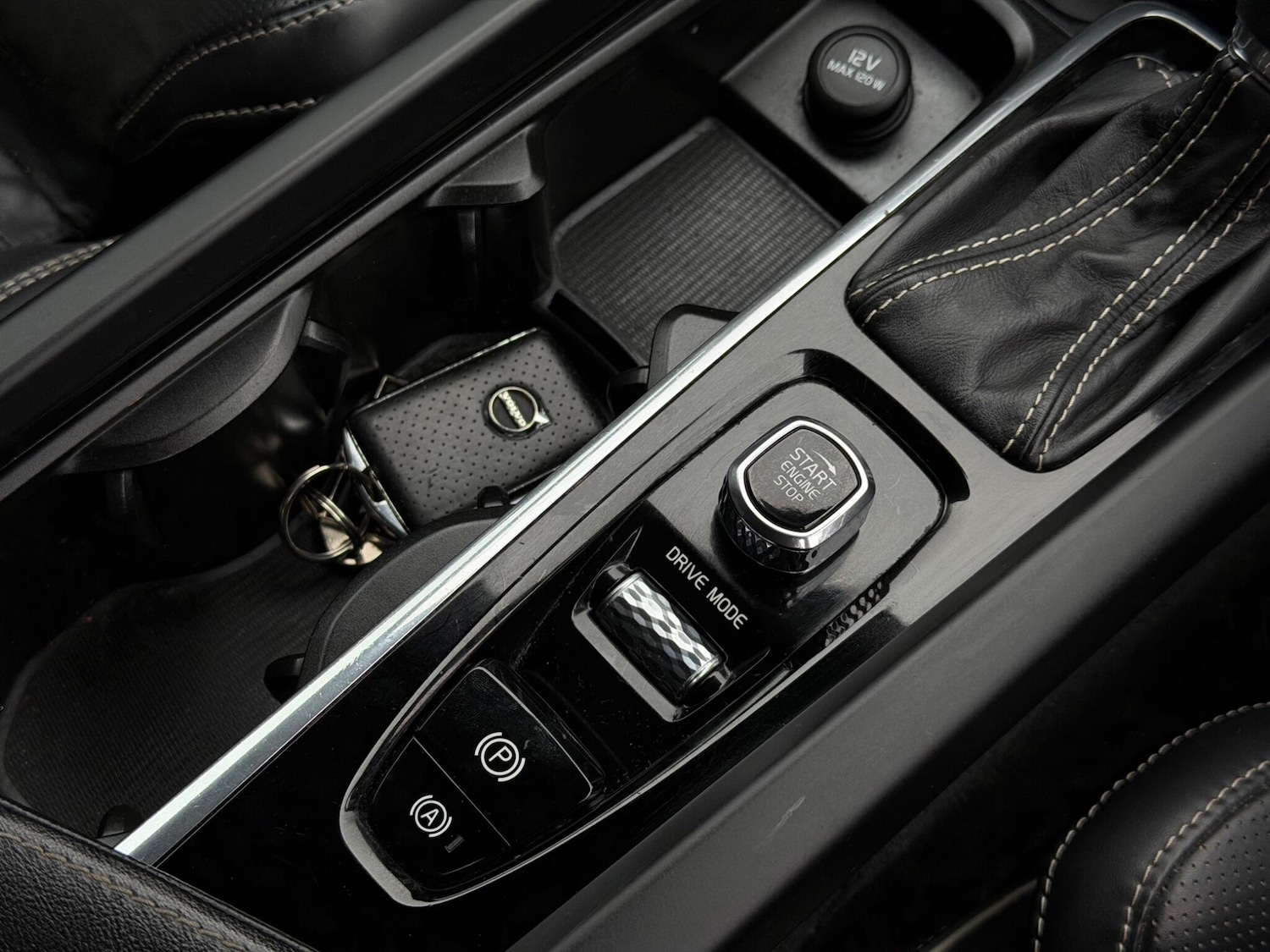 Used Volvo XC60 2018 for sale - 77455419: Photo 11