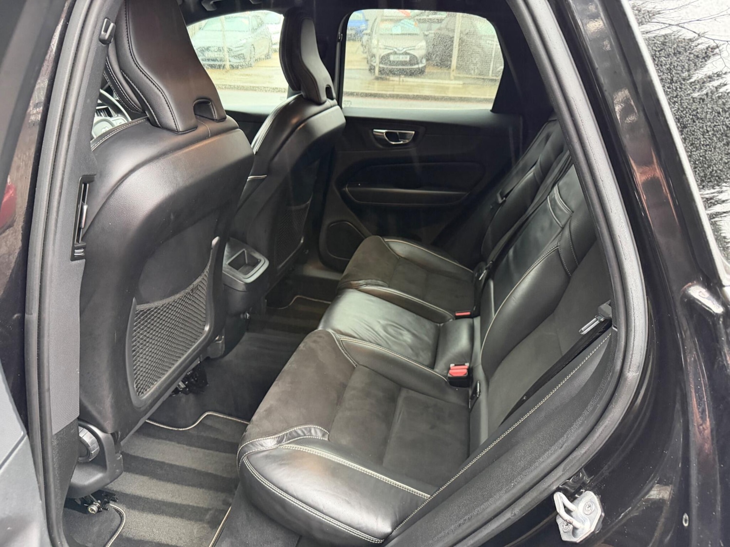 Used Volvo XC60 2018 for sale - 77455419: Photo 15