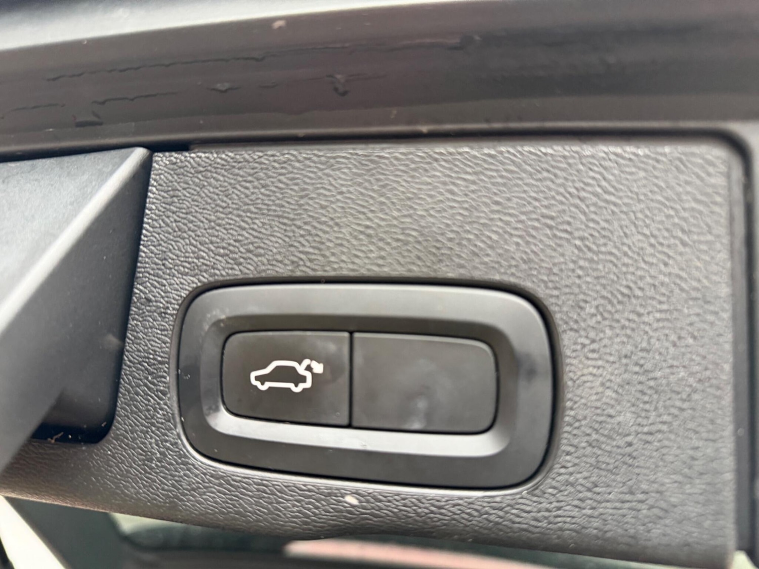 Used Volvo XC60 2018 for sale - 77455419: Photo 18