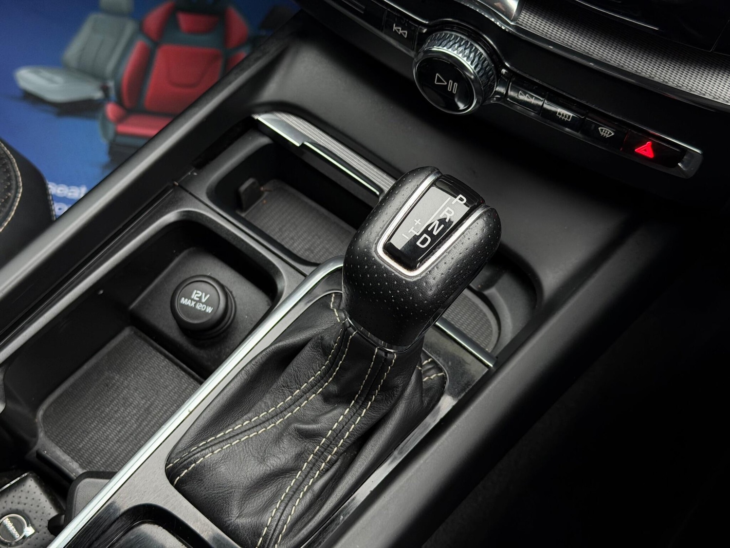 Used Volvo XC60 2018 for sale - 77455419: Photo 9