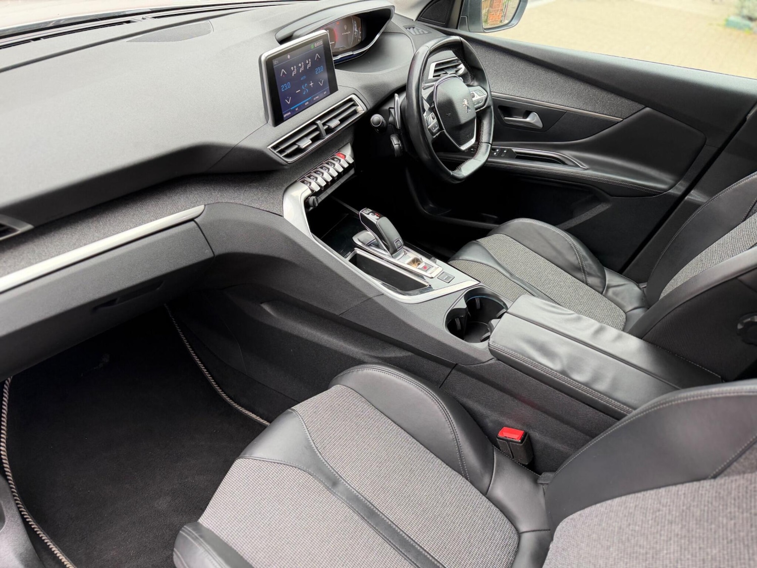 Used Peugeot 3008 2018 for sale - 78007450: Photo 11