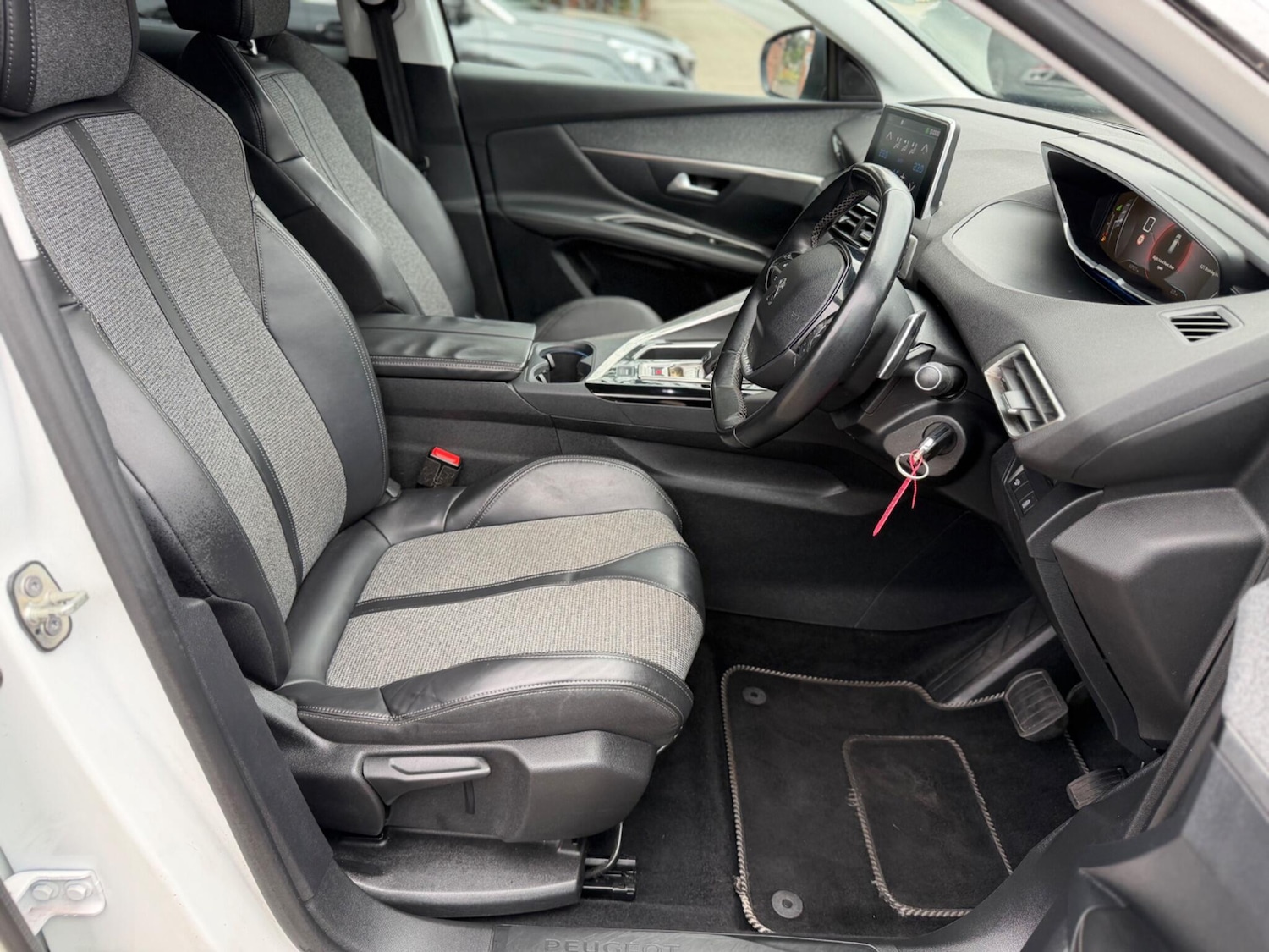 Used Peugeot 3008 2018 for sale - 78007450: Photo 14