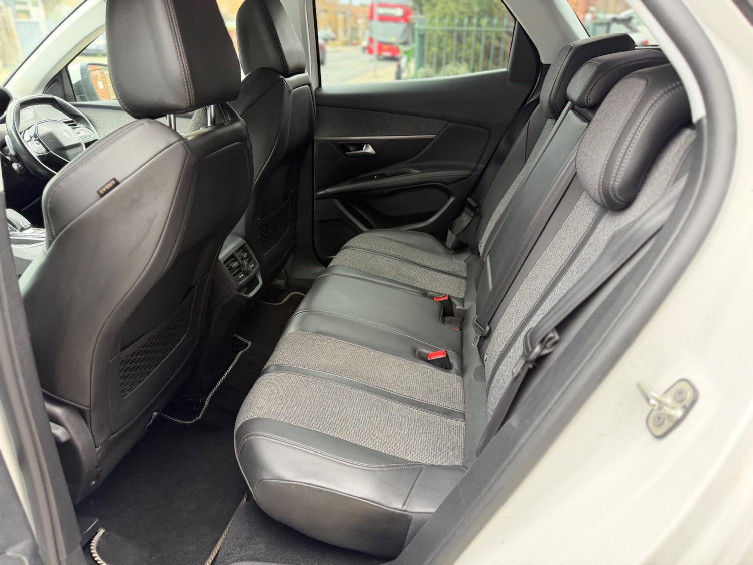 Used Peugeot 3008 2018 for sale - 78007450: Photo 17