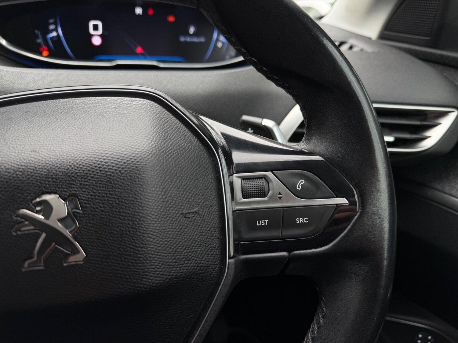 Used Peugeot 3008 2018 for sale - 78007450: Photo 30