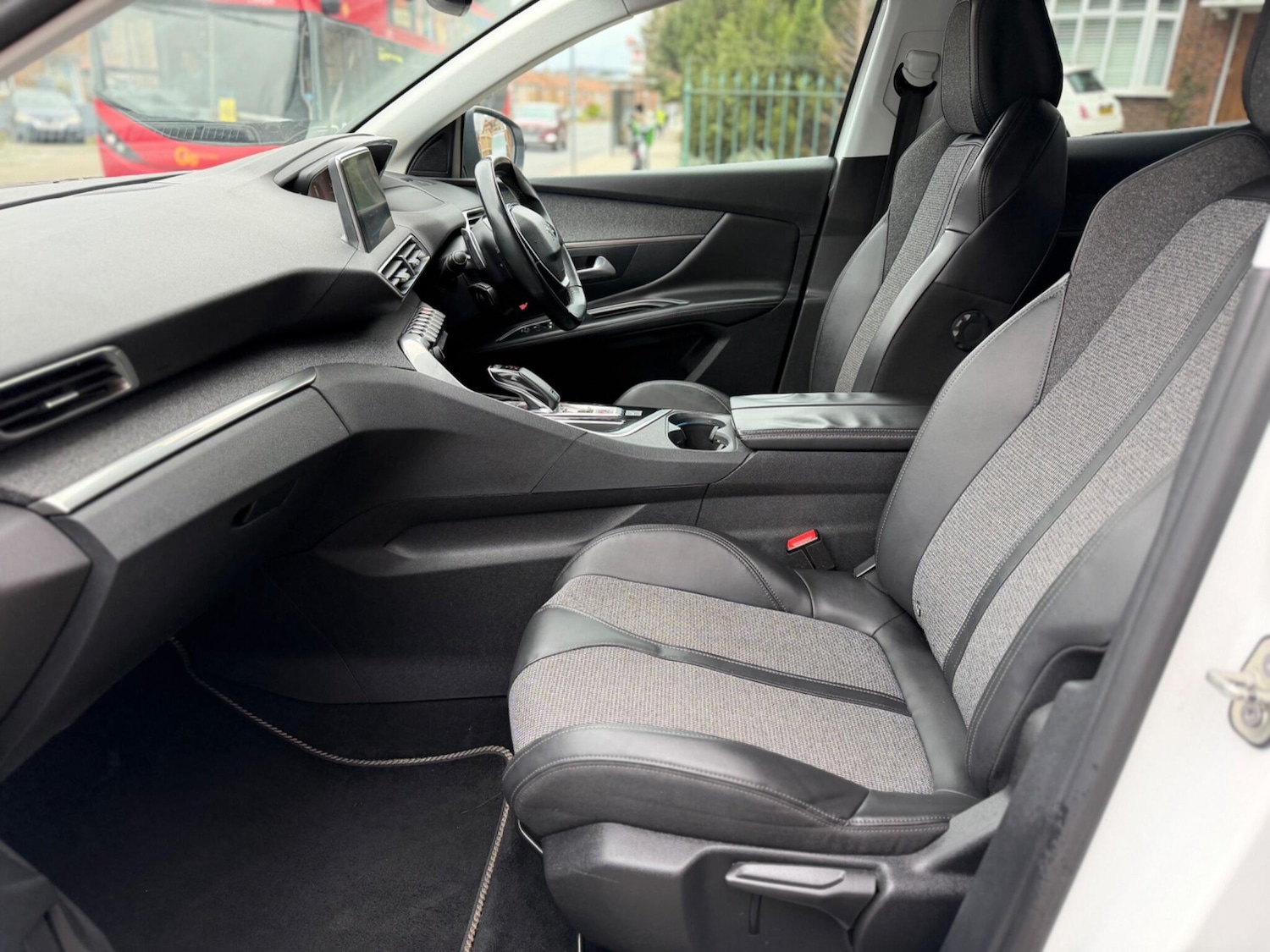 Used Peugeot 3008 2018 for sale - 78007450: Photo 31