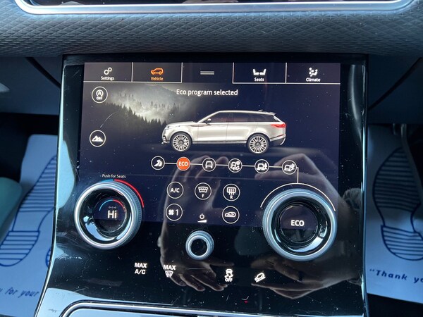Used Land Rover Range Rover Velar 2017 for sale - 76238857: Photo 14