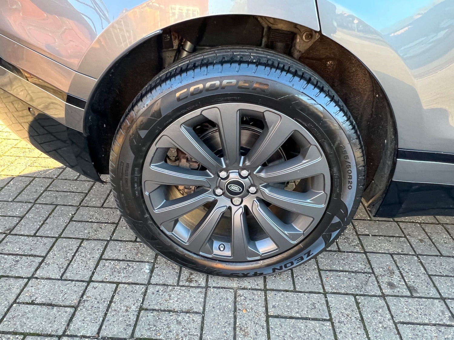 Used Land Rover Range Rover Velar 2017 for sale - 76238857: Photo 17