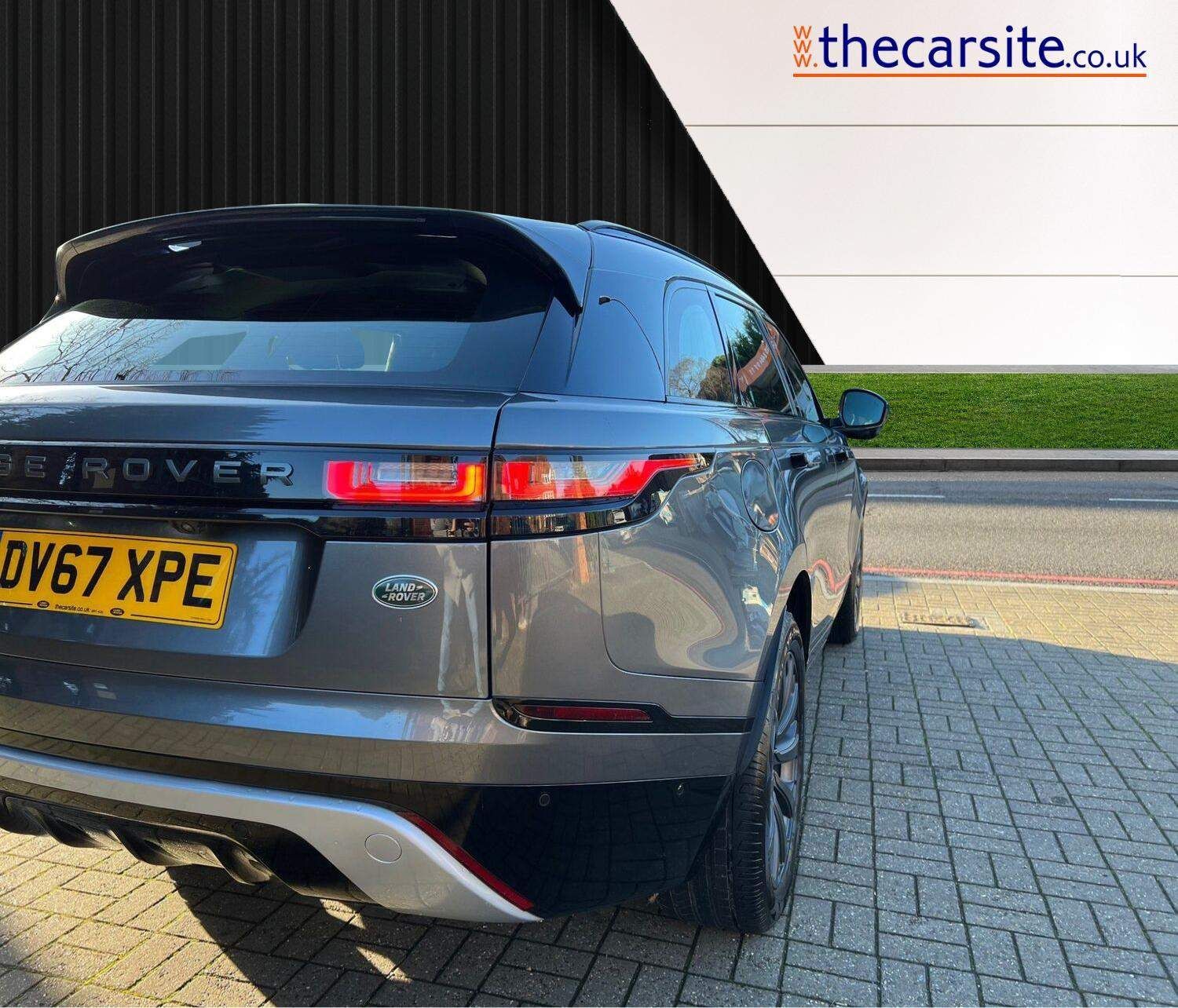 Used Land Rover Range Rover Velar 2017 for sale - 76238857: Photo 37