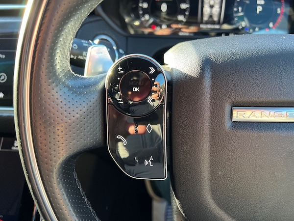 Used Land Rover Range Rover Velar 2017 for sale - 76238857: Photo 52