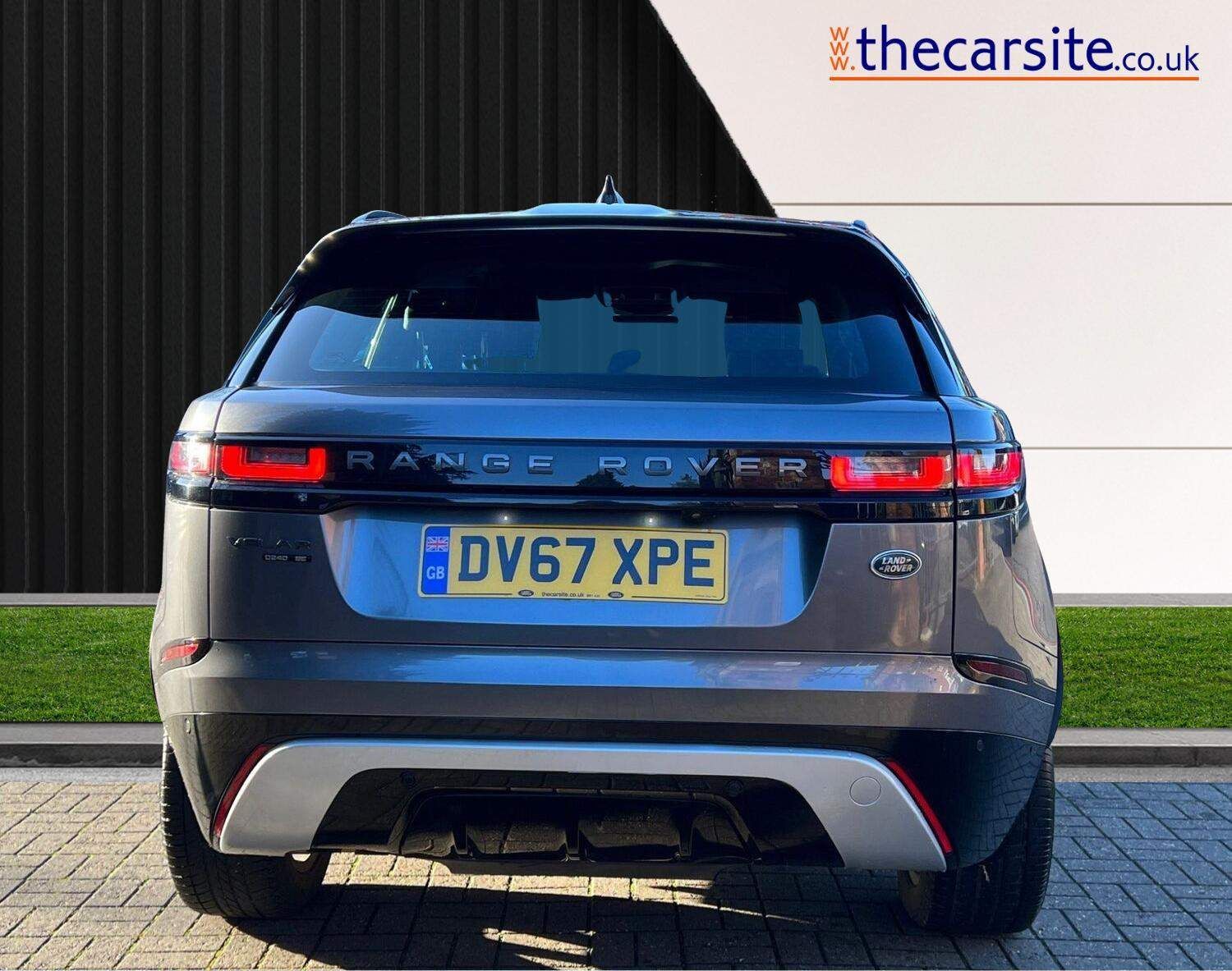Used Land Rover Range Rover Velar 2017 for sale - 76238857: Photo 8