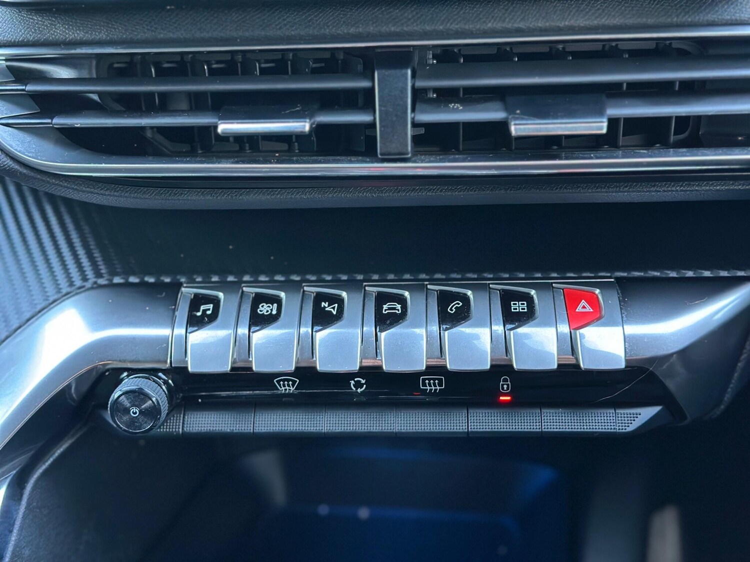 Used Peugeot 3008 2021 for sale - 77020983: Photo 34