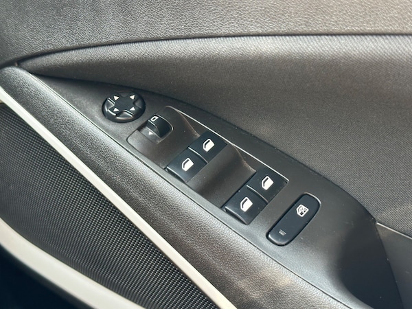 Used Vauxhall Crossland X 2020 for sale - 76239304: Photo 27