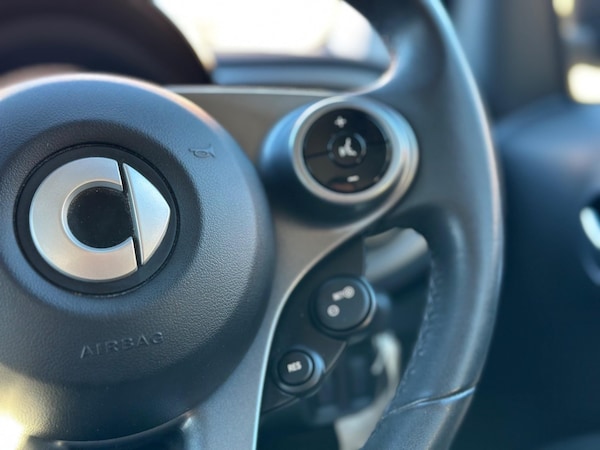 Used smart fortwo 2016 for sale - 76240140: Photo 17