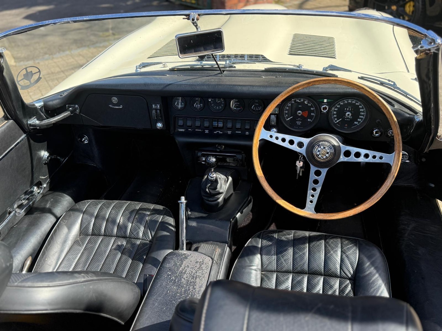 Used Jaguar E-Type 1970 for sale - 78100055: Photo 6