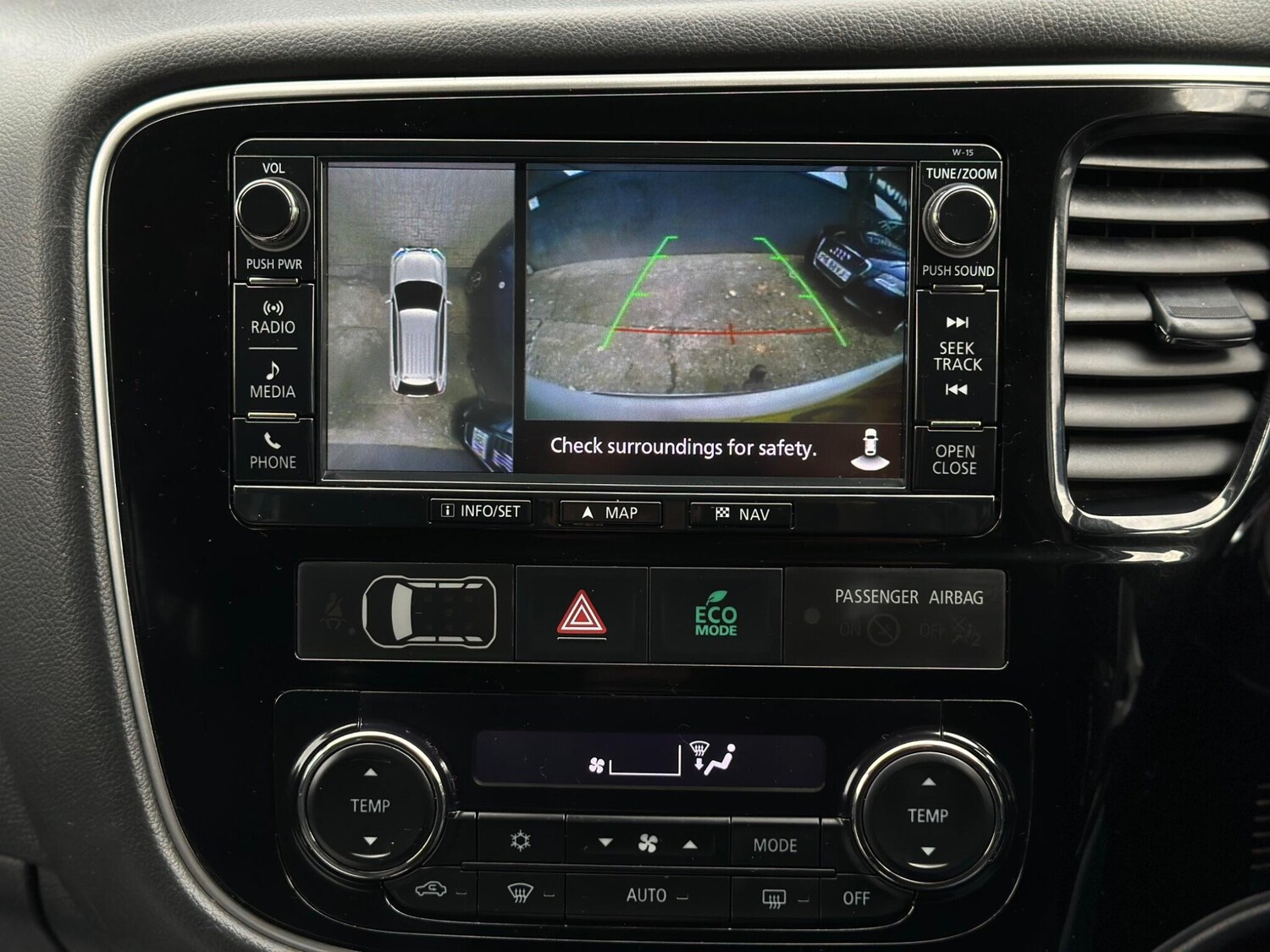 Used Mitsubishi Outlander 2016 for sale - 76440712: Photo 24