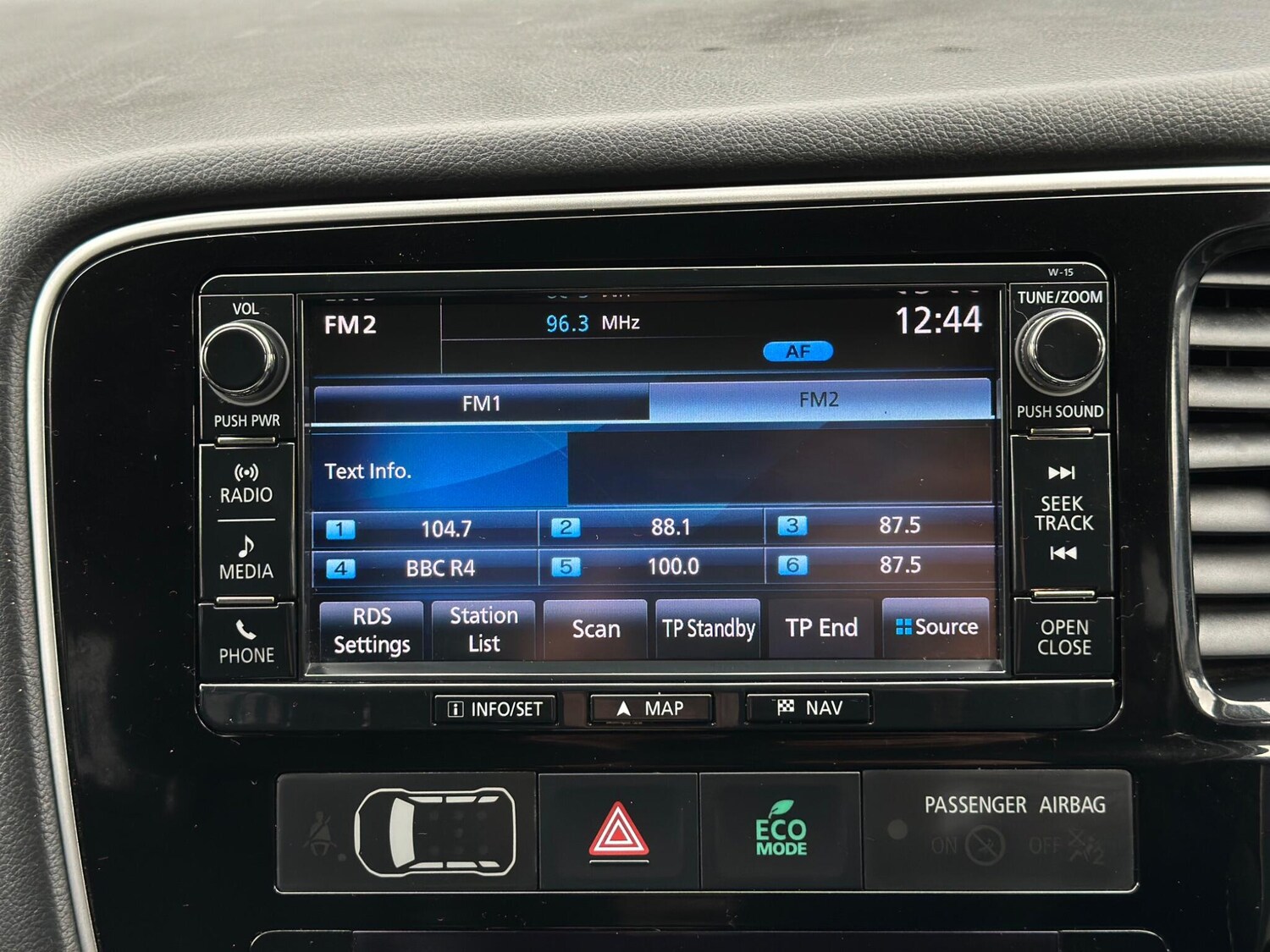 Used Mitsubishi Outlander 2016 for sale - 76440712: Photo 27