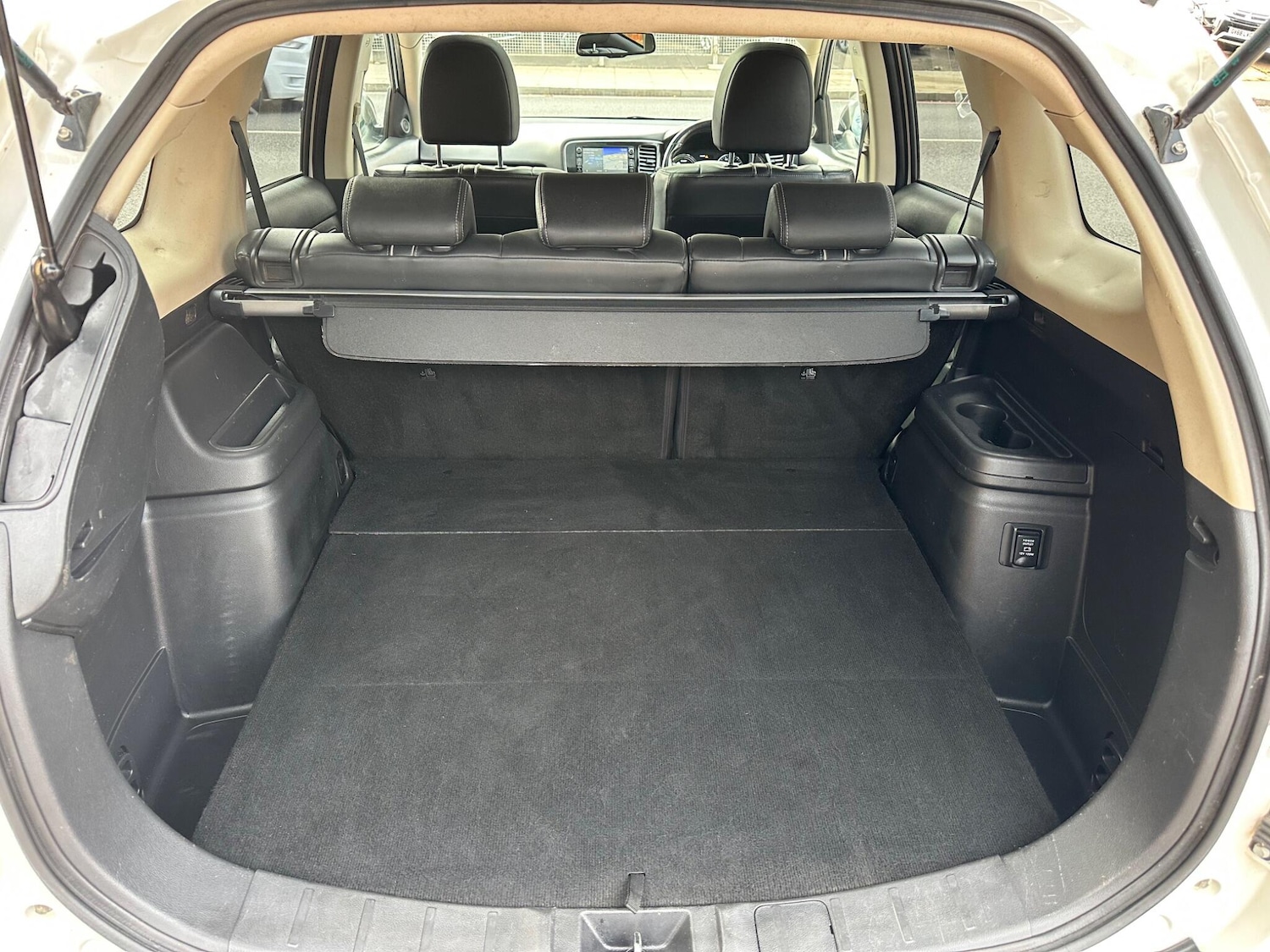 Used Mitsubishi Outlander 2016 for sale - 76440712: Photo 29