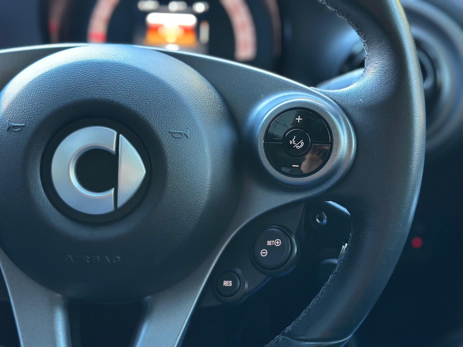 Used smart fortwo 2018 for sale - 76994035: Photo 35